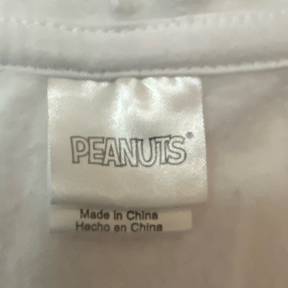Peanuts Junior Sweater Top Size XS White Graphic Snoopy Cop Long Sleeve - Picture 3 of 8